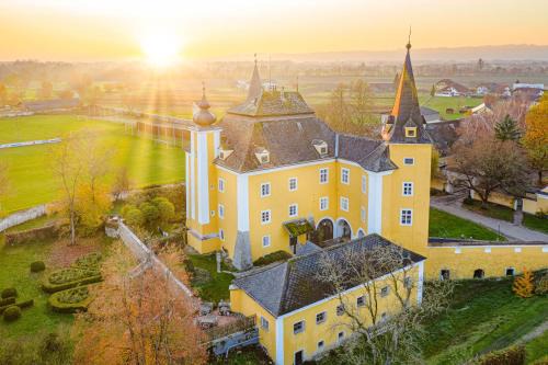 Feldkirchen an der Donau Apartment | Apartments am Schloss Mühldorf