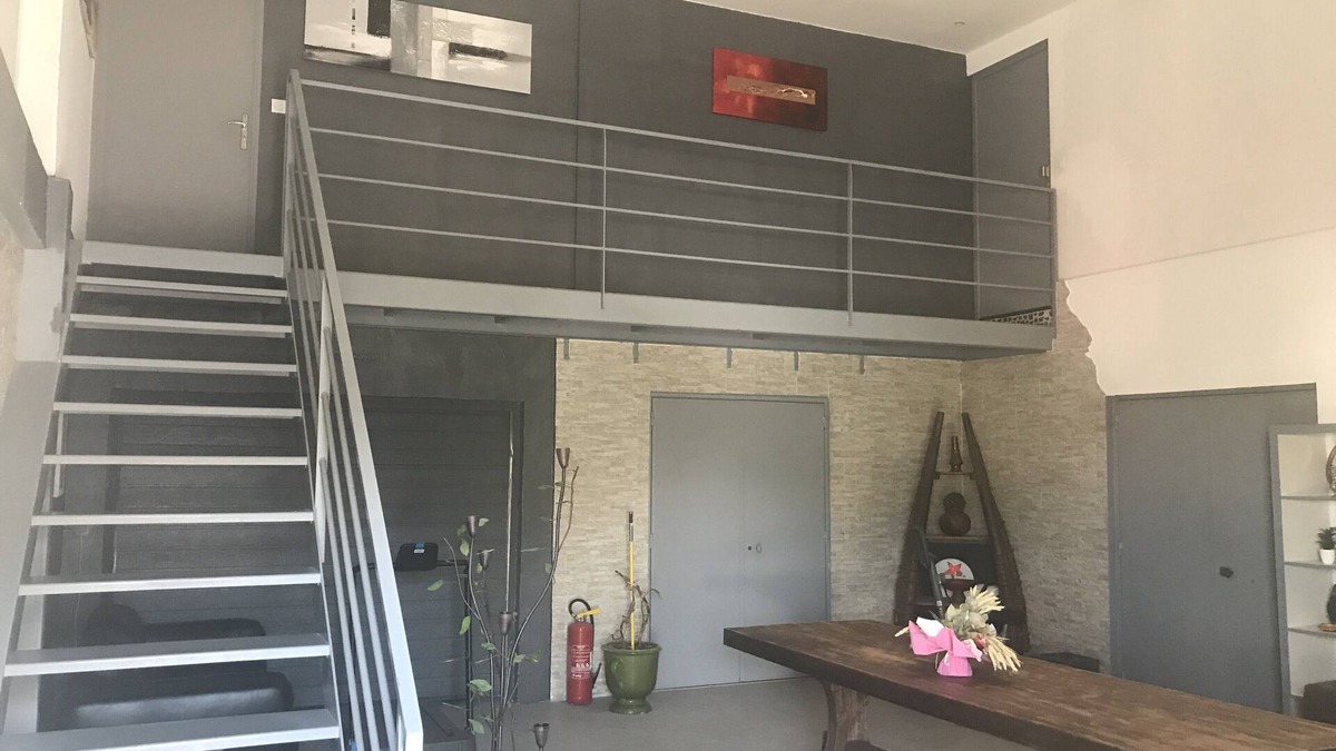 Villeneuve-les-Beziers Apartment | APARTMENT IN LOFT
