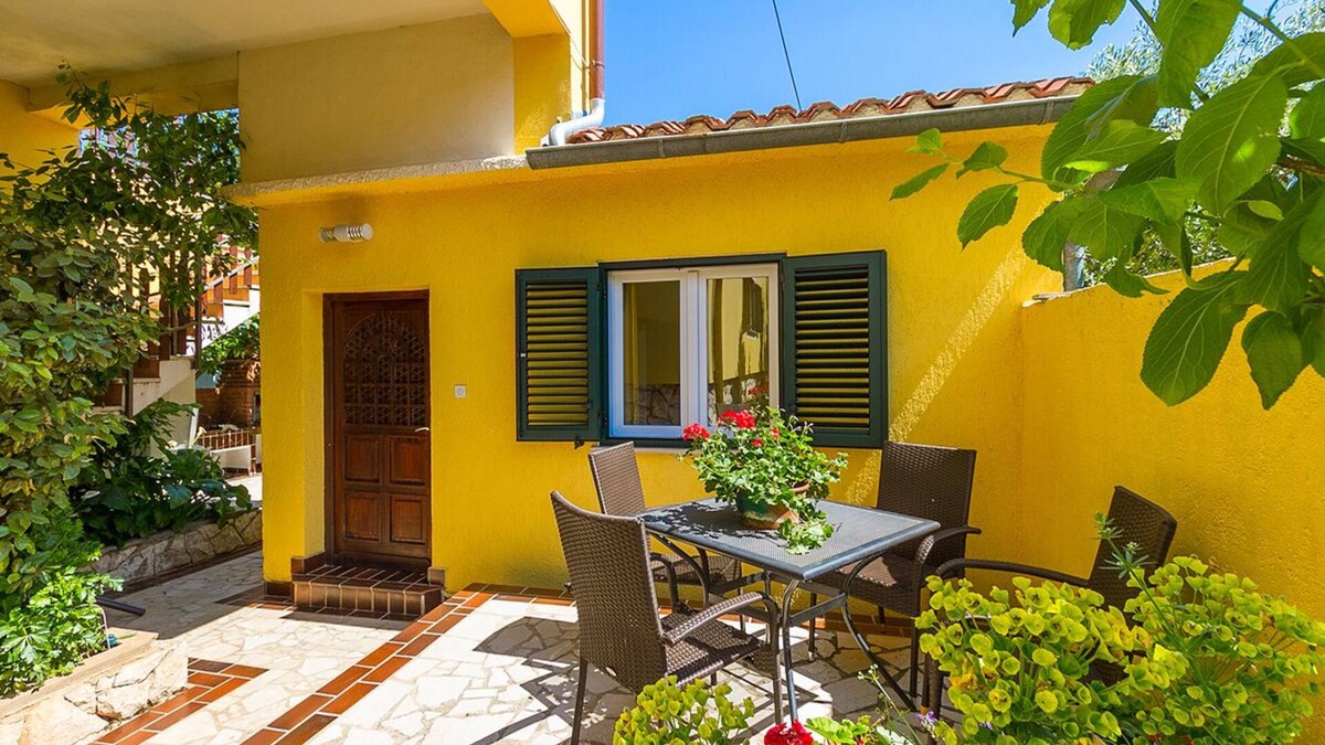 Premantura Apartment | Apartment 1220/11168 (Istria - Premantura), 500m from the beach