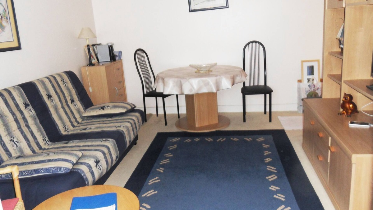 Houlgate Apartment | Apartment 150m from the beach