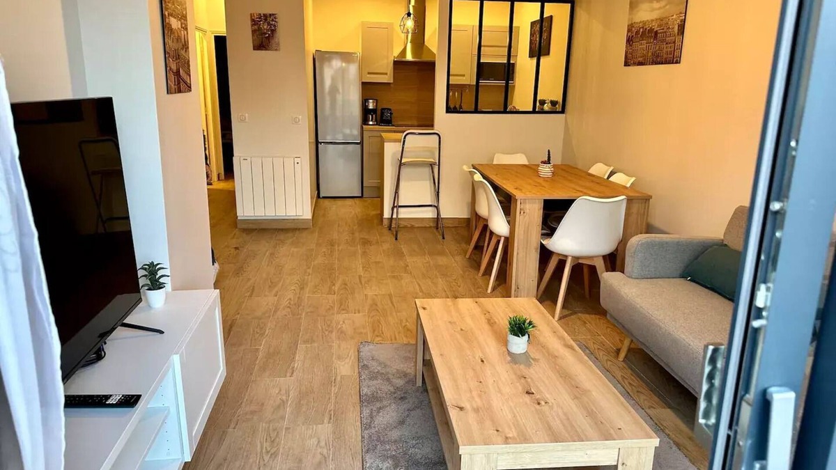 L'Economie Apartment | Apartment 15min from paris