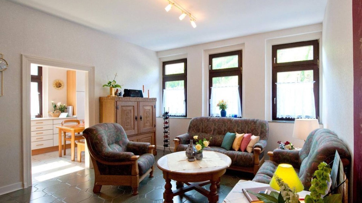 Mainz-Bingen Bed & Breakfast | Apartment 2- "Pinot Noir" - Apartments tile