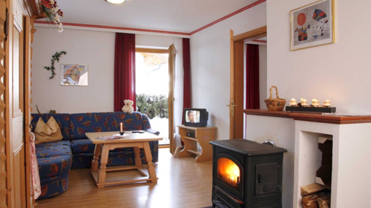 Panzendorf Apartment | Apartment 2 - Terrace - Alberta's House