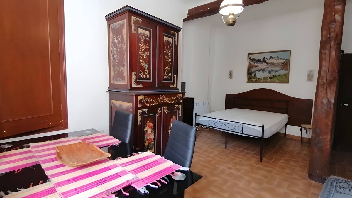 Castellane Apartment | Apartment '2nd Floor' with Wi-Fi
