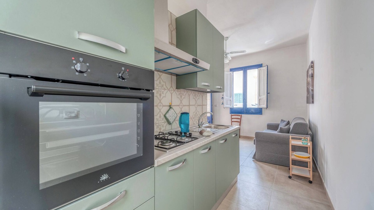 Torre San Gennaro Apartment | Apartment '3' with Private Terrace and Air Conditioning