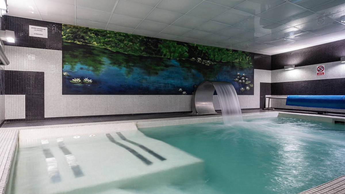 Cangas de Onis Apartment | Apartment '4ºb Apartamento Ático 2 Adultos' with Wi-Fi