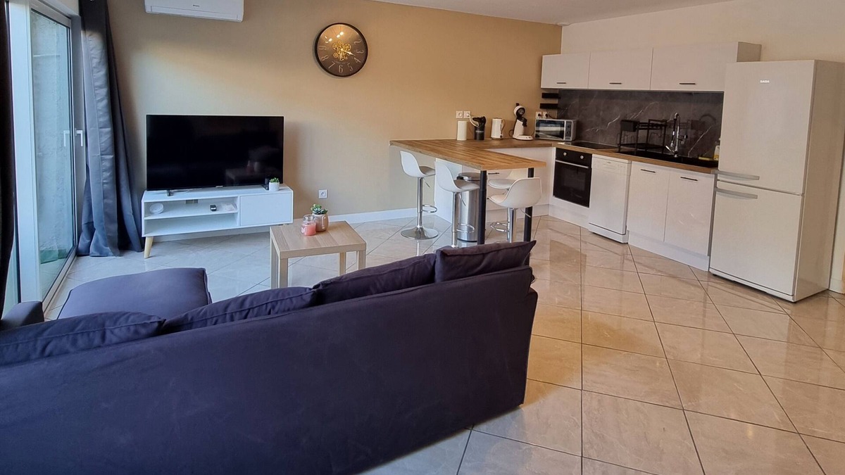 Chavanay Apartment | Apartment 50 m² 4 persons with terrace