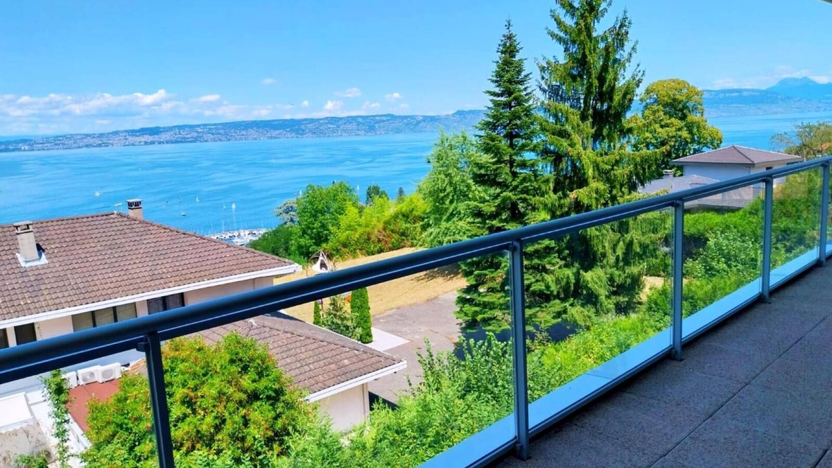 Neuvecelle Apartment | Apartment 6 pax, center/beach, for families