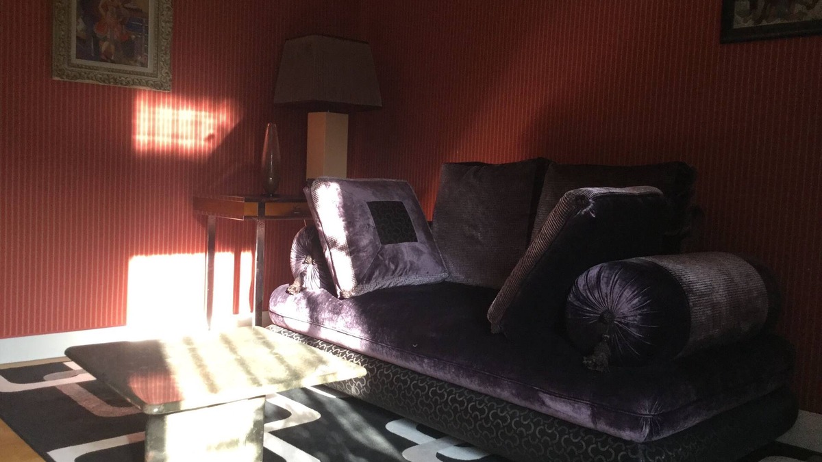 Vierzon Apartment | APARTMENT - 70 m2 - sleeps 2 max -