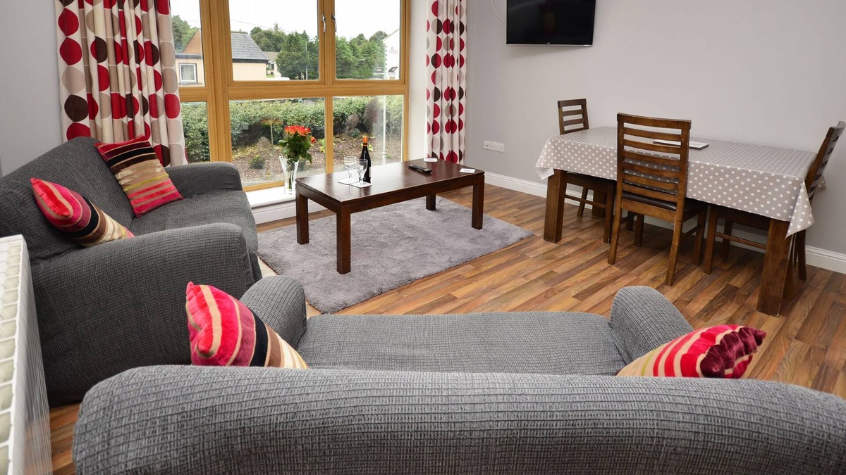 Letterfrack Cottage | Apartment 709 Letterfrack - sleeps 4 guests in 3 bedrooms