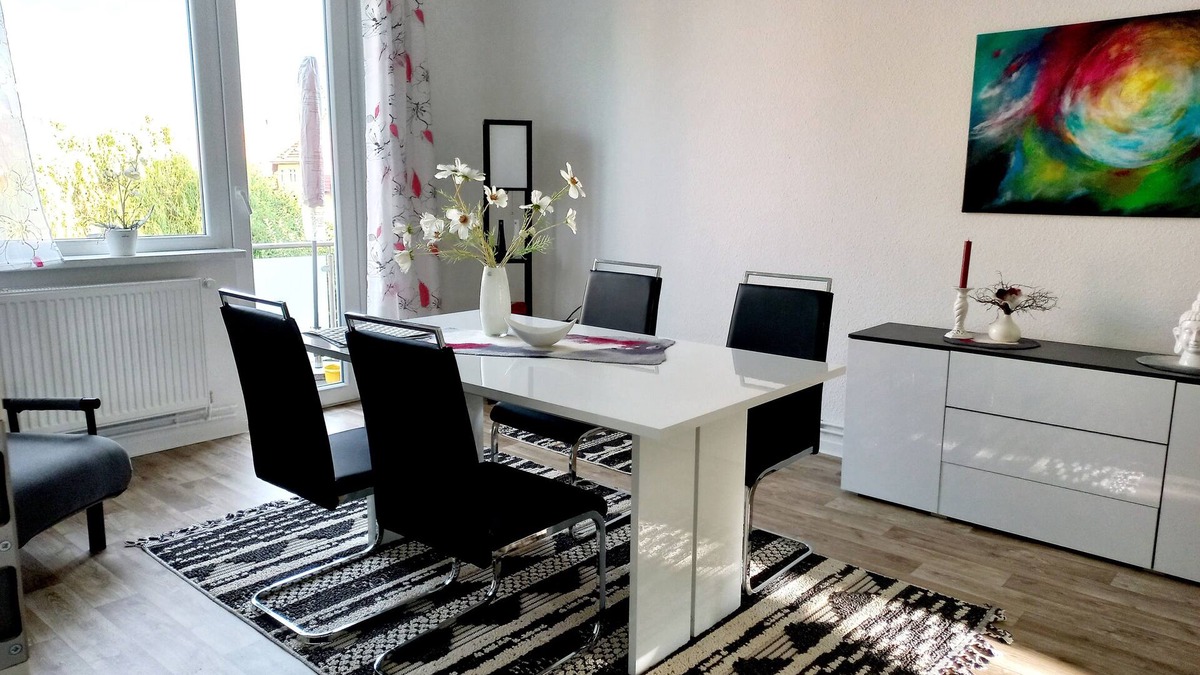 Wismar Apartment | Apartment 80m² cozy * stylish * with balcony
