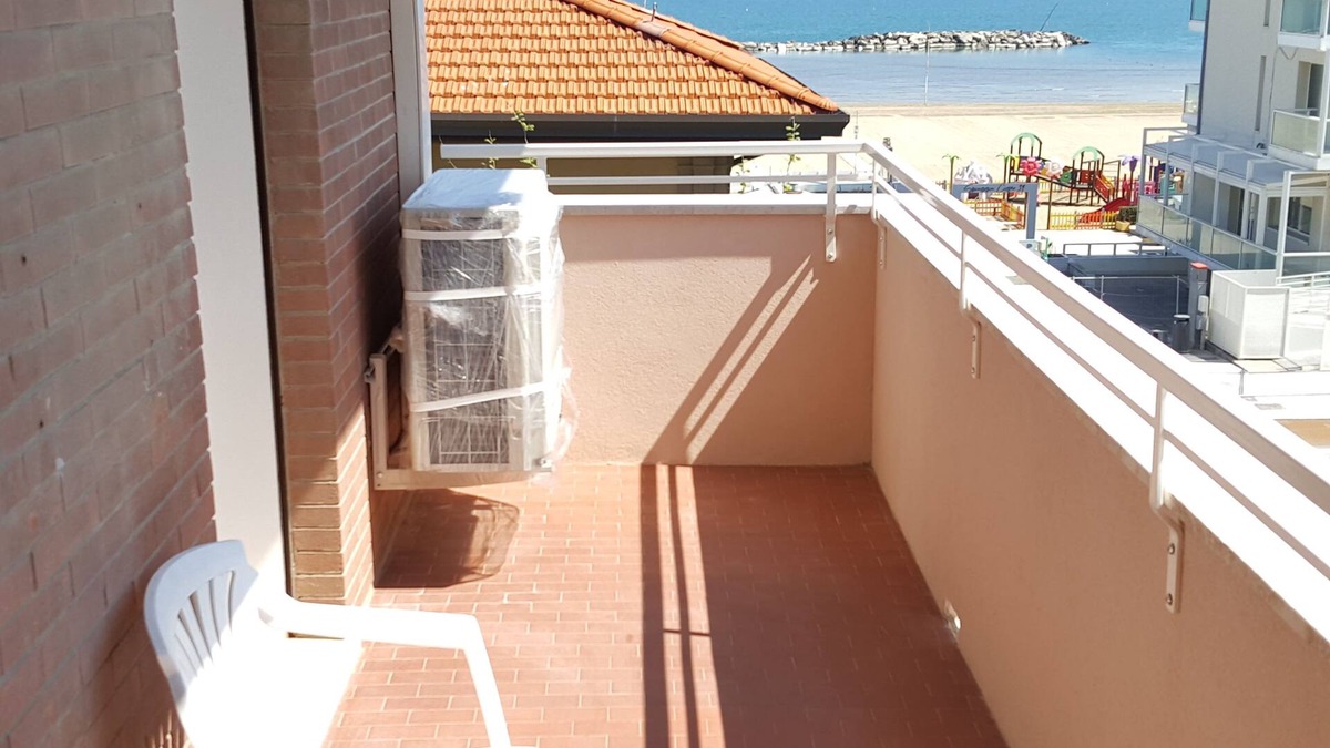 Viserba Apartment | Apartment 90 sqm, 3 Rooms, 2 Bathrooms, a few steps from the sea.