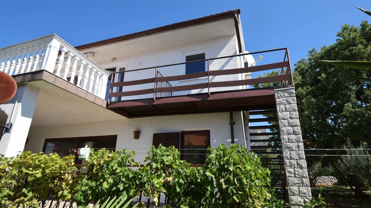 Municipality of Omisalj Apartment | Apartment Adriana 2 for 3 people