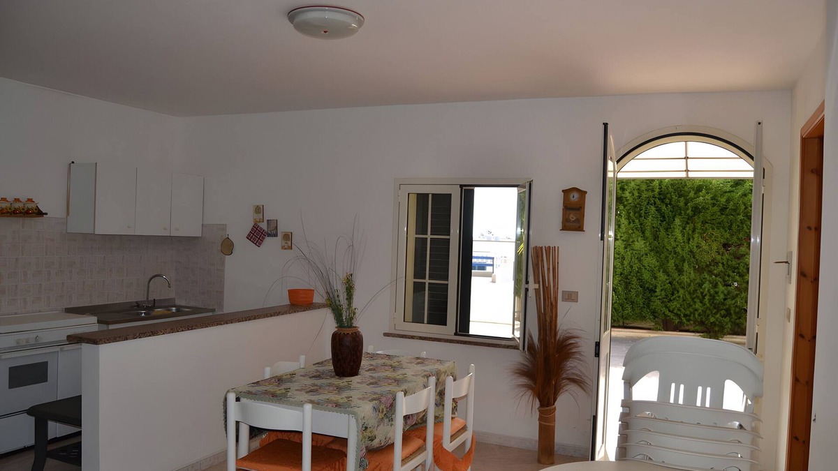 Marina di Novaglie Apartment | Apartment 'Alba Del Mare' with Sea View, Private Terrace and Shared Garden