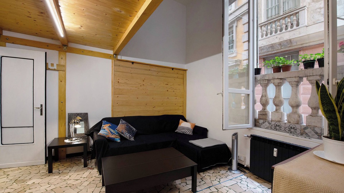 Pre Apartment | Apartment 'Al Porto Antico' with Wi-Fi and Air Conditioning