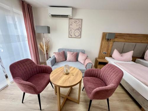 Ergersheim Apartment | Apartment -Amalia- mit Klimaanlage & überdachte Terrasse & Parkplatz FREE