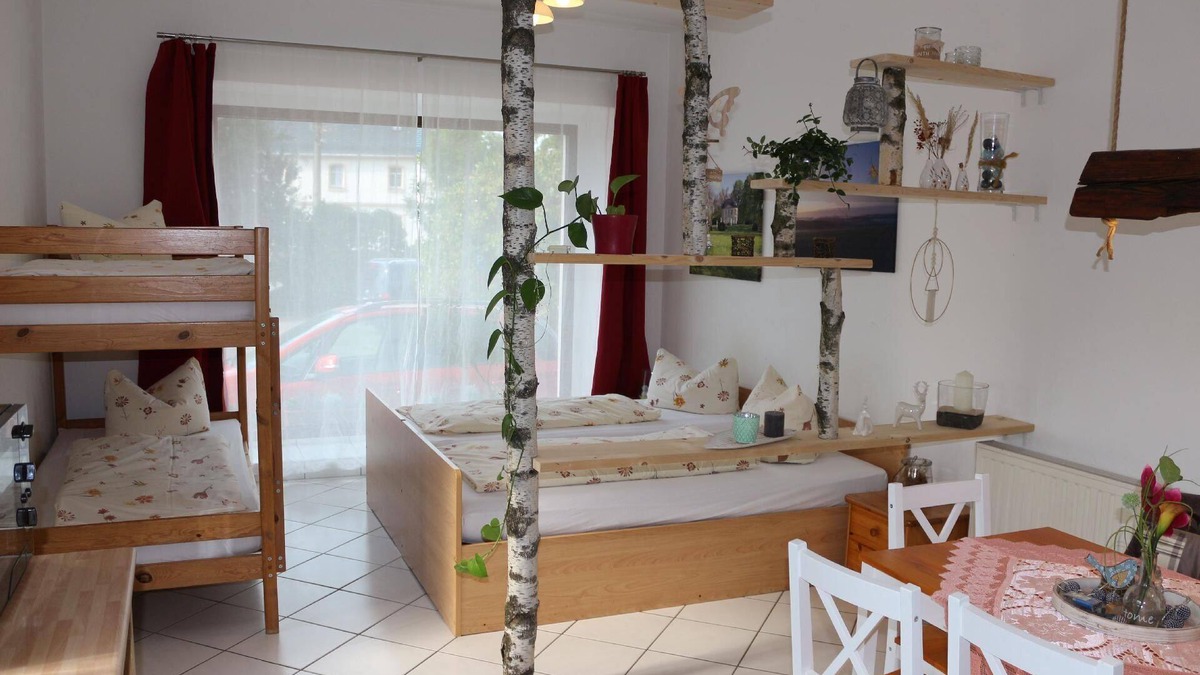 Neundorf House | Apartment Anita