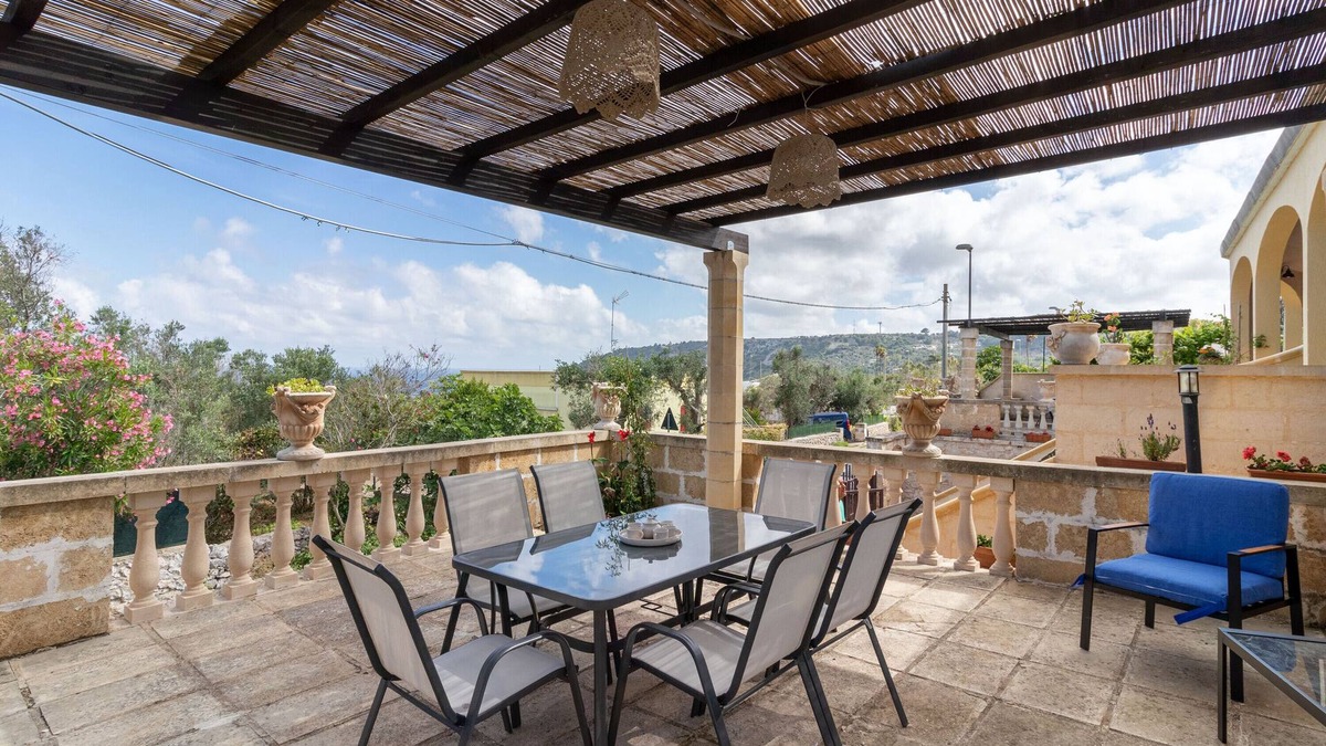 Marina Serra Apartment | Apartment 'Appartamento Glicine' with Sea View, Private Terrace and Wi-Fi