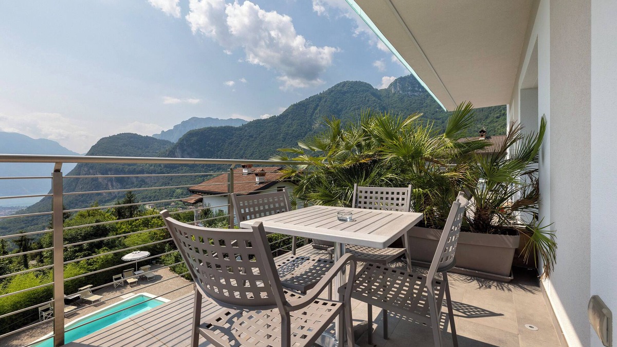 Ville del Monte Apartment | Apartment 'Appartamento 203' with Lake View, Wi-Fi