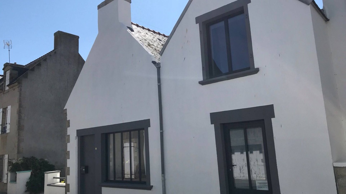 Saint-Guenole Apartment | Apartment at the foot of the rocks