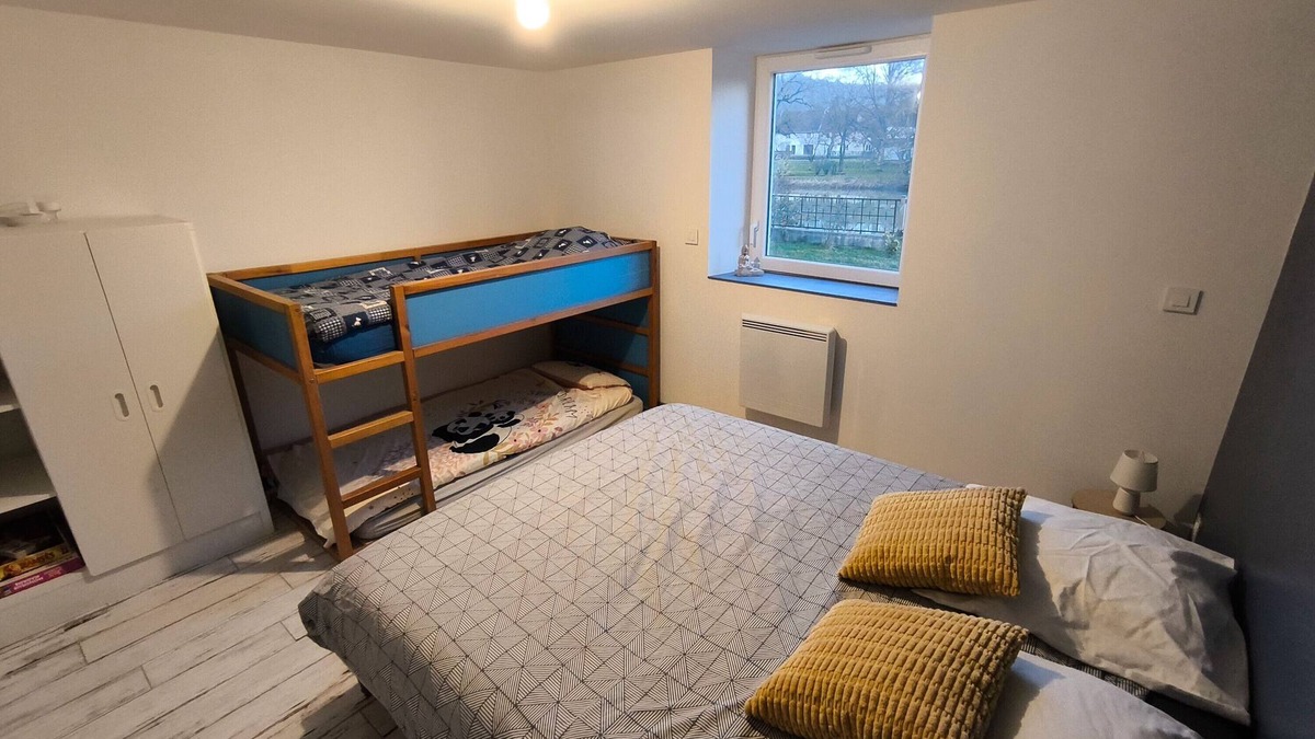 Bazoilles-sur-Meuse Apartment | Apartment 'Bienvenue Au Bord De Meuse' with Wi-Fi