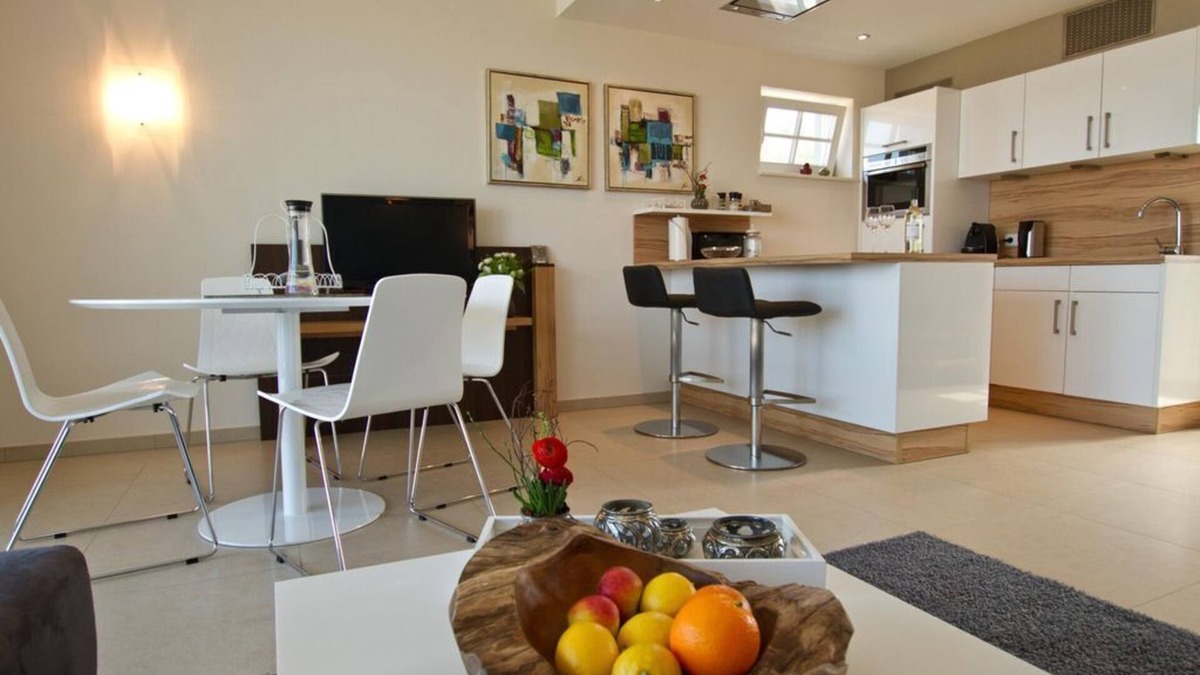 Oberbillig Apartment | Apartment Bacchus and Neptune - Landsitz Römerberg