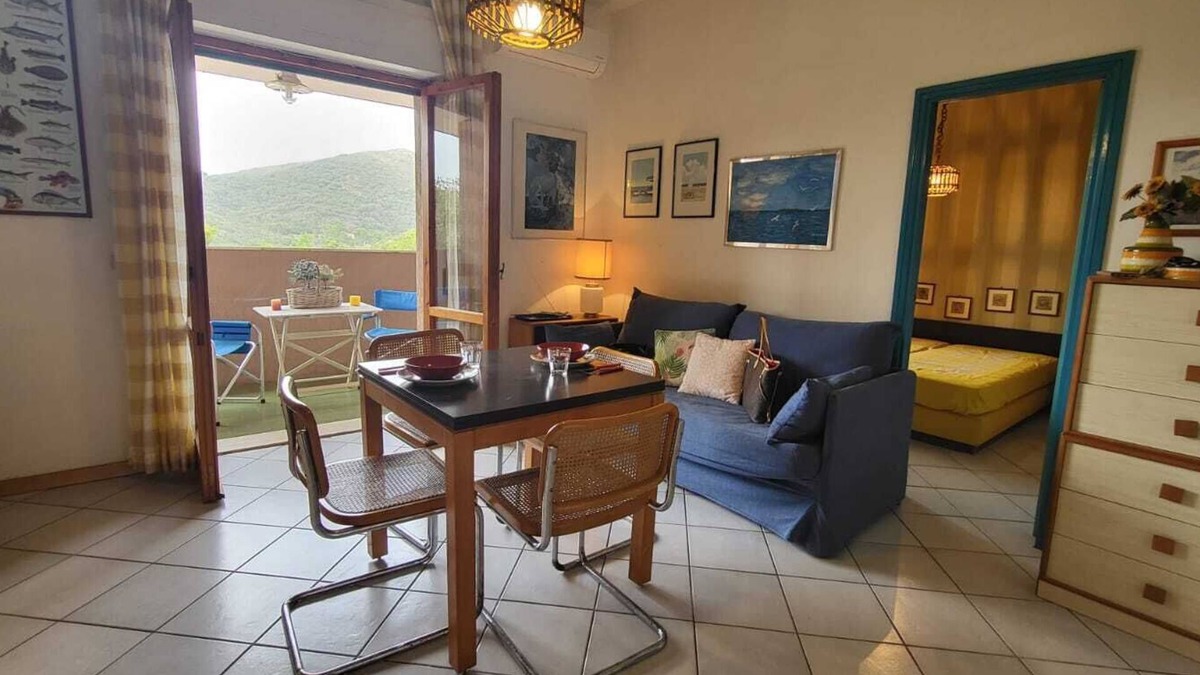 Magazzini Apartment | Apartment "Bagnaia" close to the Sea with Balcony & Wi-Fi