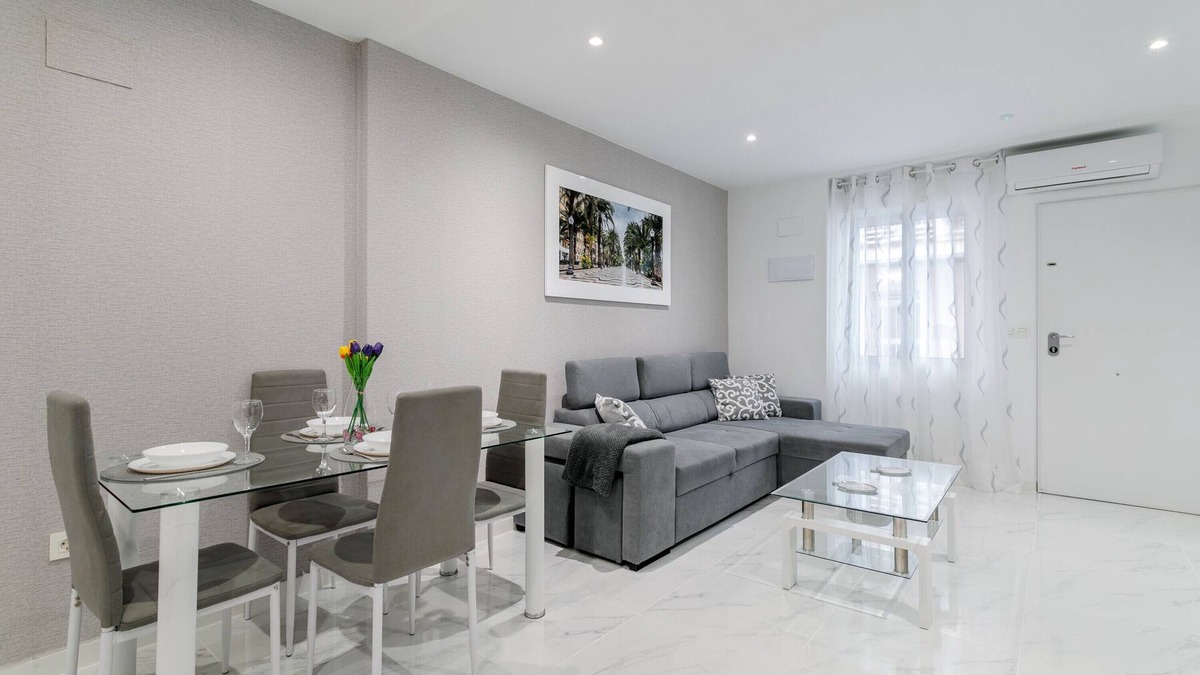 Sant Blai Apartment | Apartment 'Bañuls' with Private Terrace, Wi-Fi and Air Conditioning