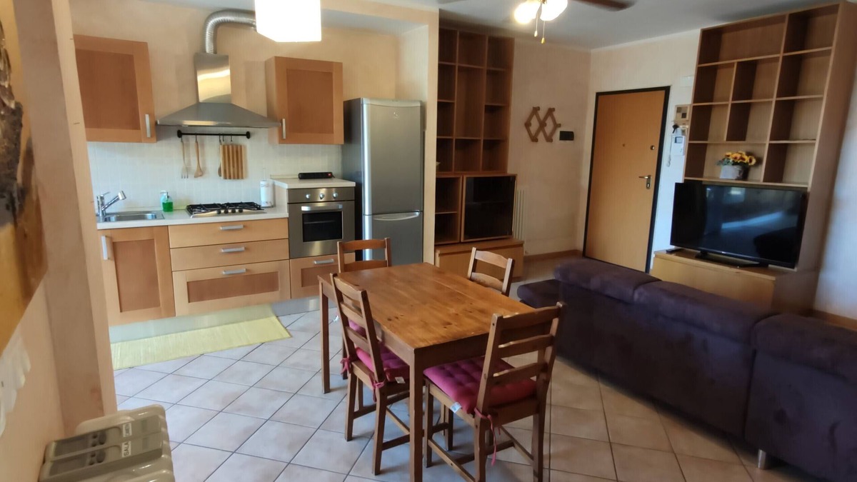 Viserba Apartment | Apartment 'Benvenuti A Casa Nostra' with Private Terrace and Wi-Fi