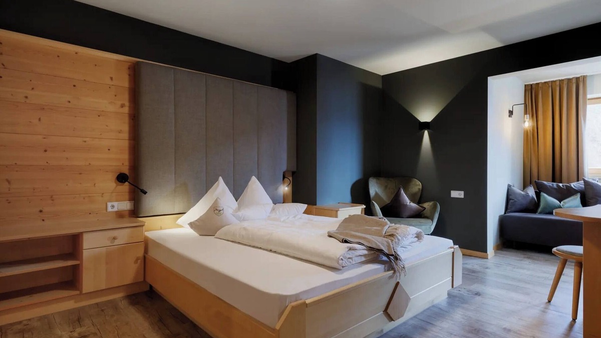 Burgusio Apartment | Apartment 'Bergfreund' with Mountain View, Shared Terrace and Wi-Fi