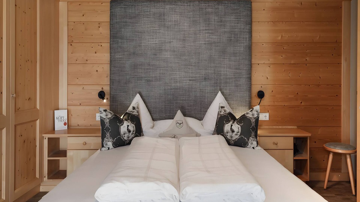 Burgusio Apartment | Apartment 'Bergfreiheit 2' with Mountain View, Shared Terrace and Wi-Fi