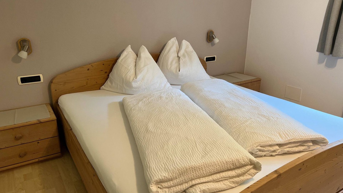 San Giacomo Apartment | Apartment 'Bergkristall 2' with Mountain View, Shared Garden and Wi-Fi