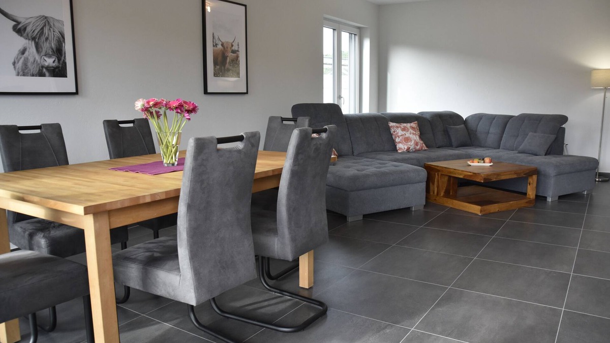 Weiden Apartment | Apartment "Biene" for 4 persons with balcony