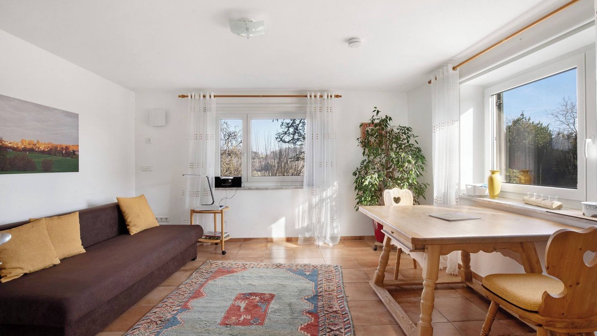 Mickhausen Apartment | Apartment 'Birkethof Teichblick' with Mountain View, Private Terrace and Wi-Fi