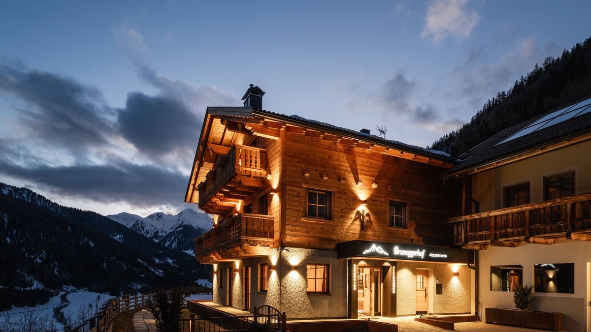 Valle Aurina Apartment | Apartment 'Bruneggerhof 3' with Mountain View, Private Garden and Wi-Fi