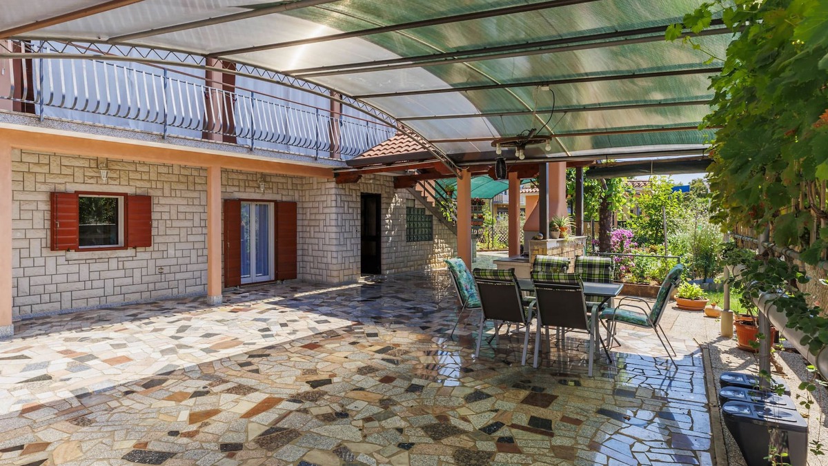 Umag Apartment | Apartment Bumbak by Interhome