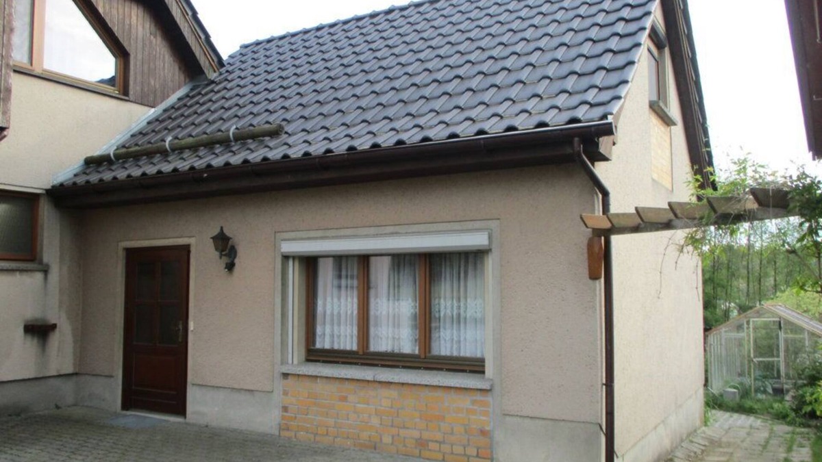 Neusalza-Spremberg Apartment | Apartment by the lake-new with balcony