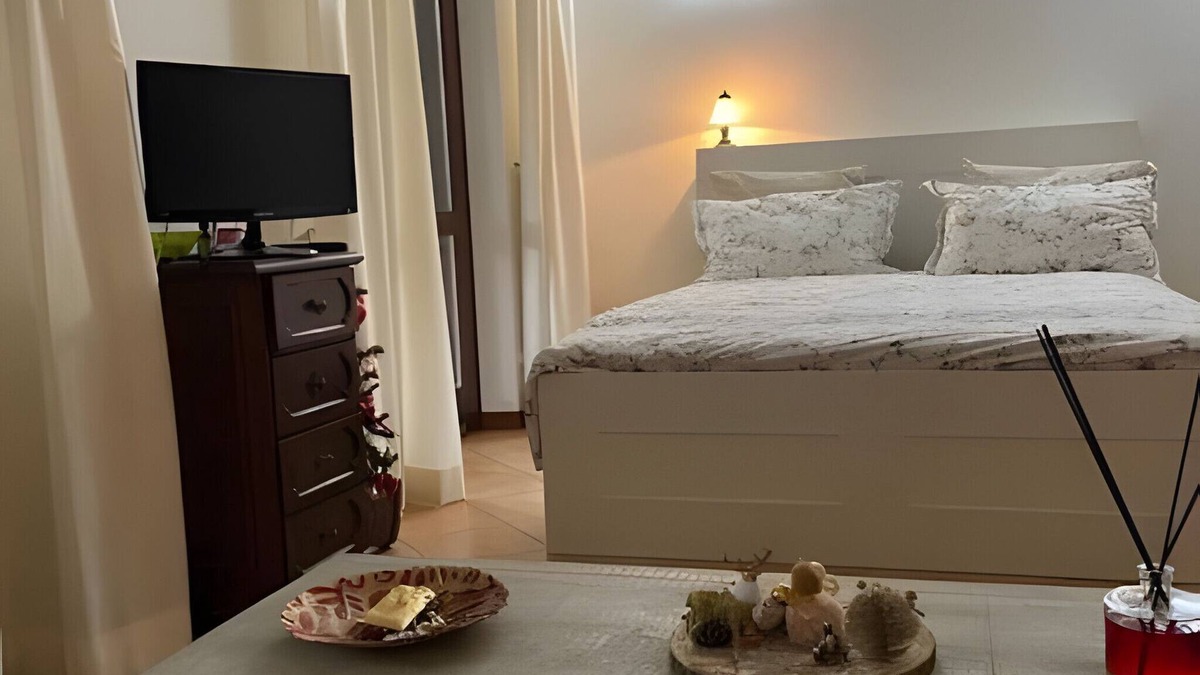 Guidonia Montecelio Apartment | Apartment 'Casa Vacanze - Roma' with Private Terrace and Wi-Fi