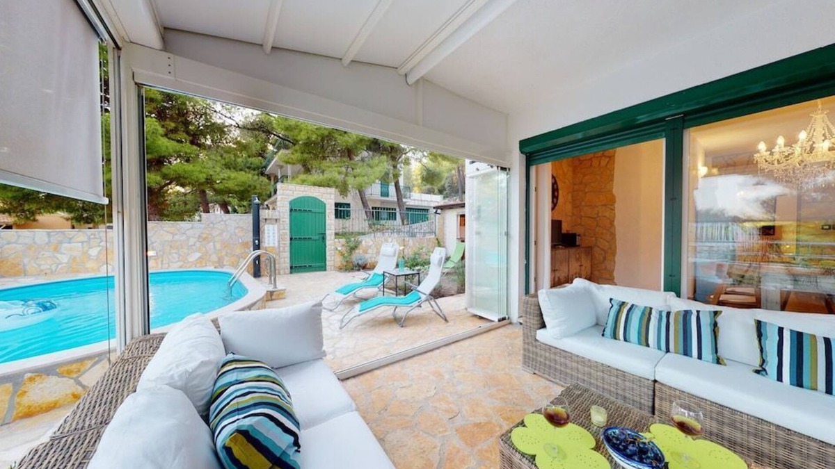 Ivan Dolac Apartment | Apartment Carpe Diem