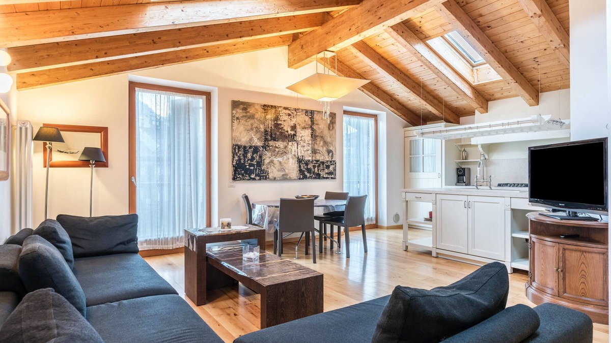 Bedollo Apartment | Apartment Casa Lidia Attico 7 with Mountain View, Terrace & Wi-Fi