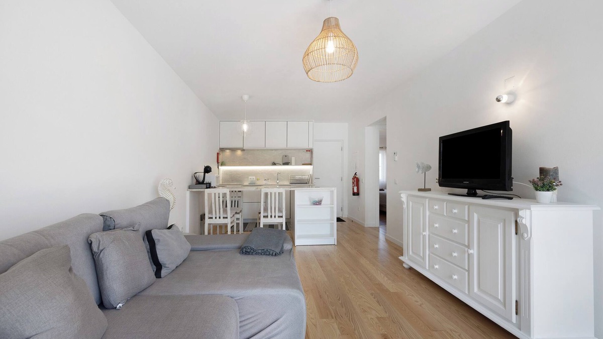 Baiona Apartment | Apartment 'Casa Da Praia' with Sea View, Wi-Fi and Air Conditioning