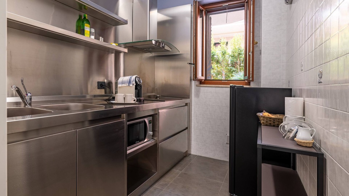 Massafra Apartment | Apartment 'Casa Af' with Shared Terrace, Wi-Fi and Air Conditioning