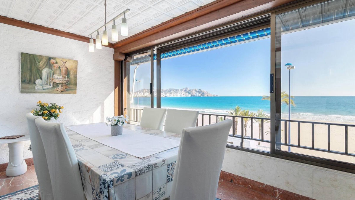 Cala Apartment | Apartment Casa Blanca 2 with Sea Views, Barbecue, Air Conditioning and Wi-Fi