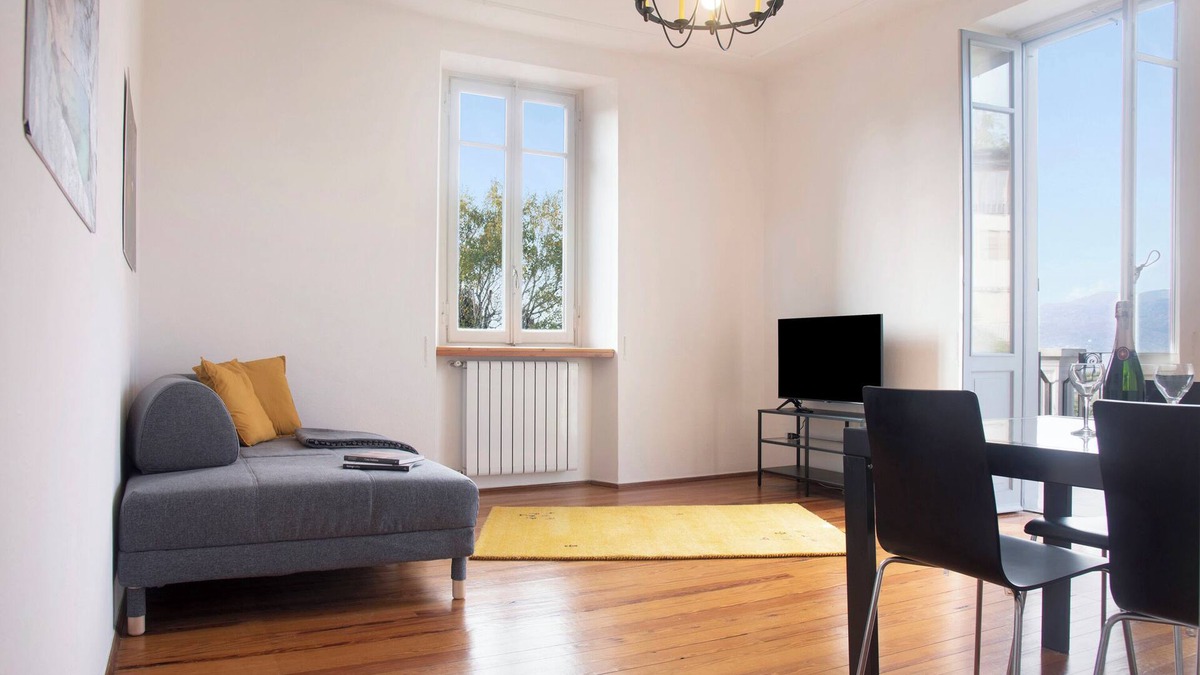 Laveno Apartment | Apartment "Casa Corten Mountain Lago Maggiore" with Mountain View, Lake View & Garden
