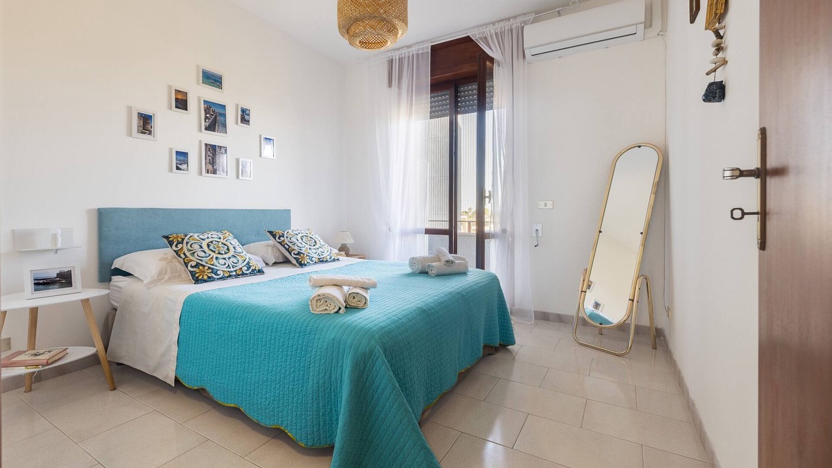Otranto Apartment | Apartment "Casa Odra" with Balcony, Wi-Fi & A/C