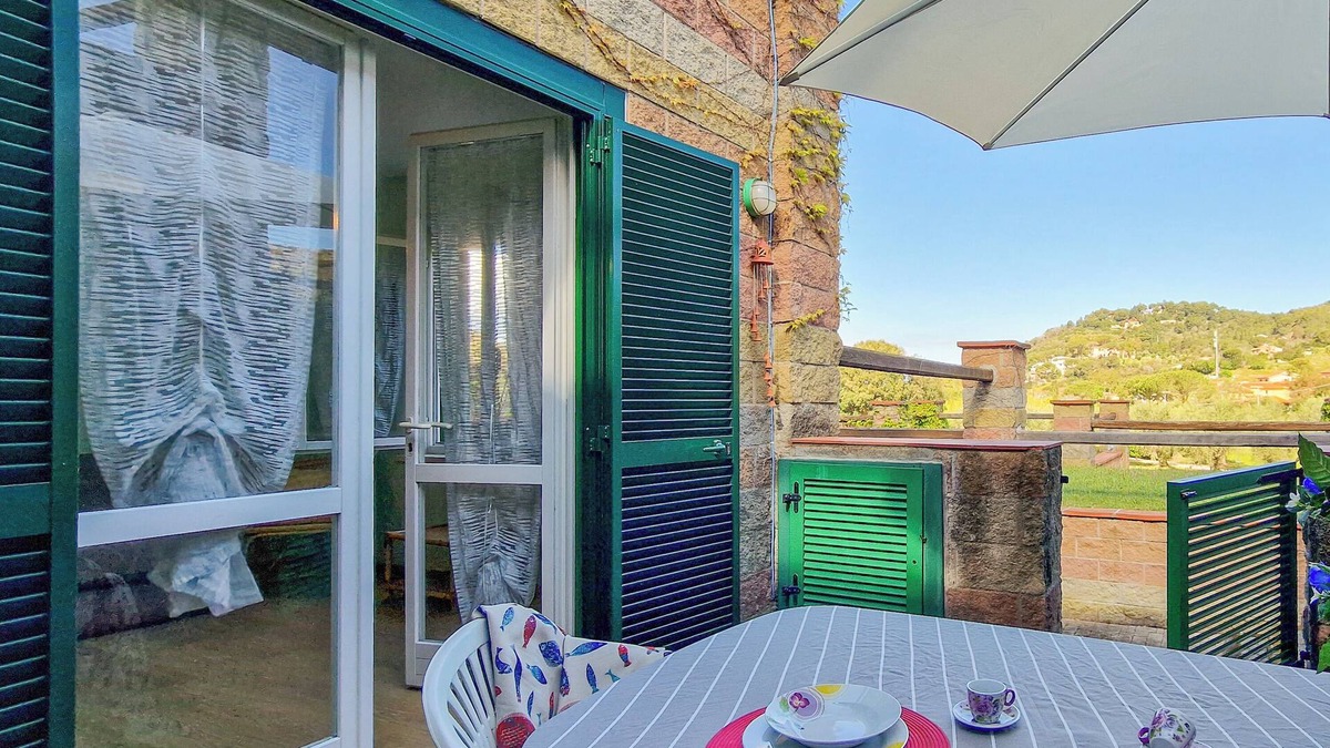 Bagnaia Apartment | Apartment 'Casa Sant' Anna' with Shared Pool, Private Terrace and Wi-Fi