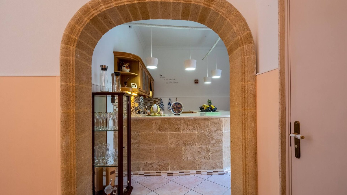 Guagnano Apartment | Apartment "Casa Vacanza Patrizia" with A/C & Garden