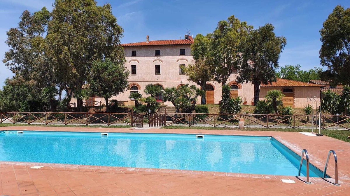 Riotorto Apartment | Apartment Cerboli with Sea View, Wi-Fi, Pool & A/C