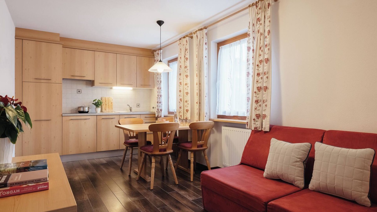Badia Apartment | Apartment 'Ciasa Willy Sas La Crusc' with Mountain View, Shared Garden & Wi-Fi