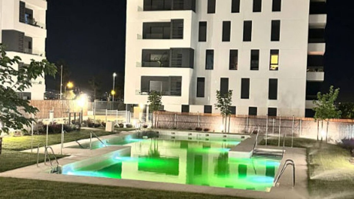 Montequinto Apartment | Apartment close to the Metro